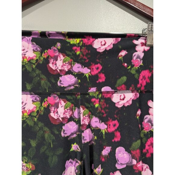 Old Navy Active Black Floral Leggings Powersoft High Rise Go-Dry Size XXL - Picture 7 of 14